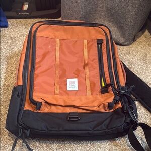 Topo Designs Global travel 30l